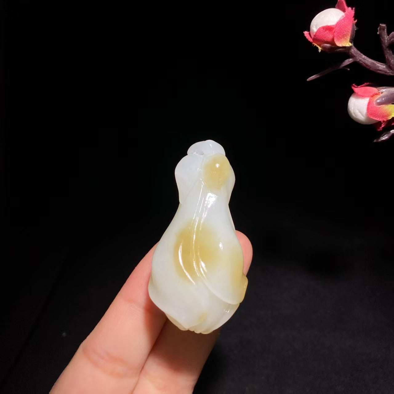 和田山料糖白玉玉兰花挂件