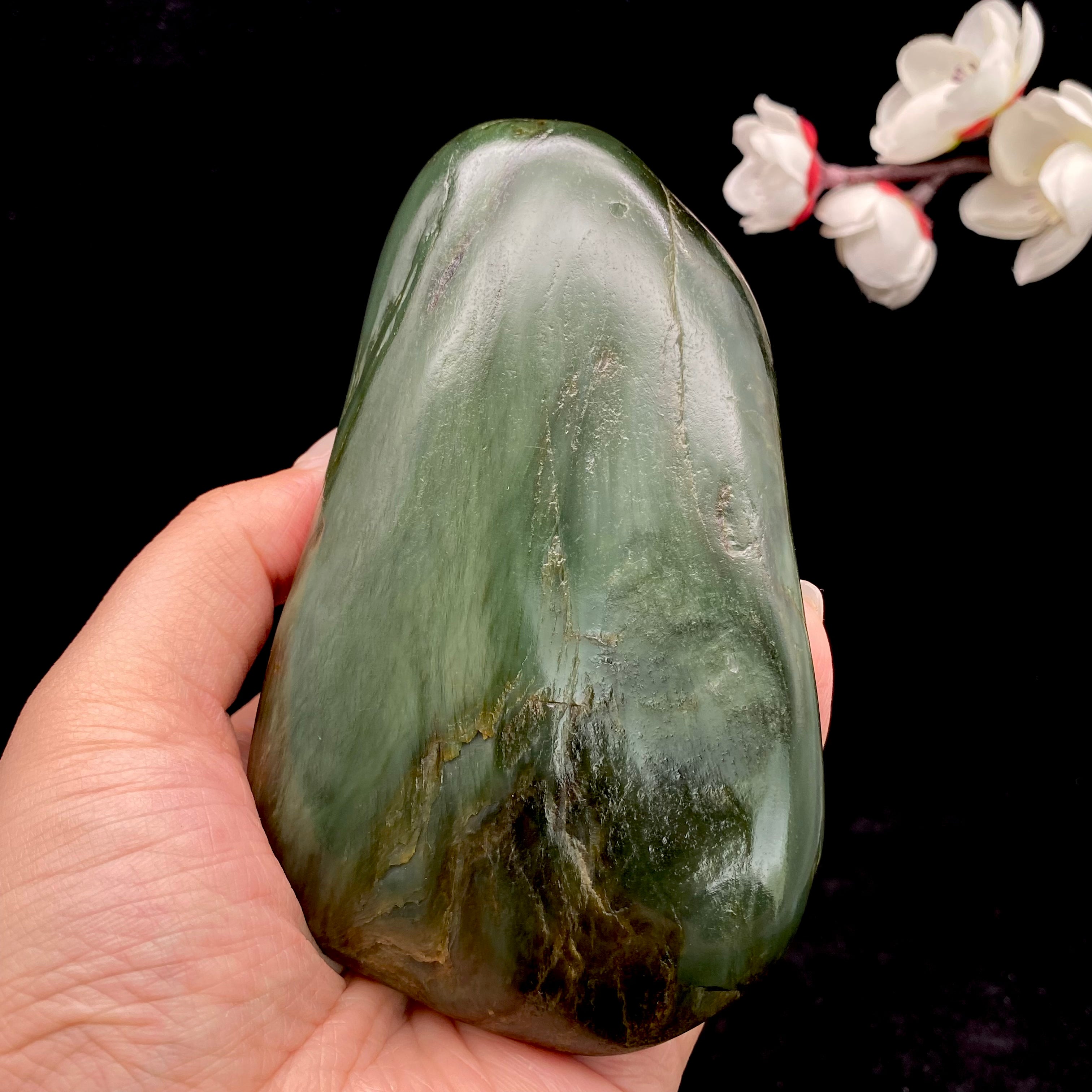 和田青玉 贵鼠献灵芝 和田青玉籽料 和田玉-沙枣青籽料原石– 厚德载玉