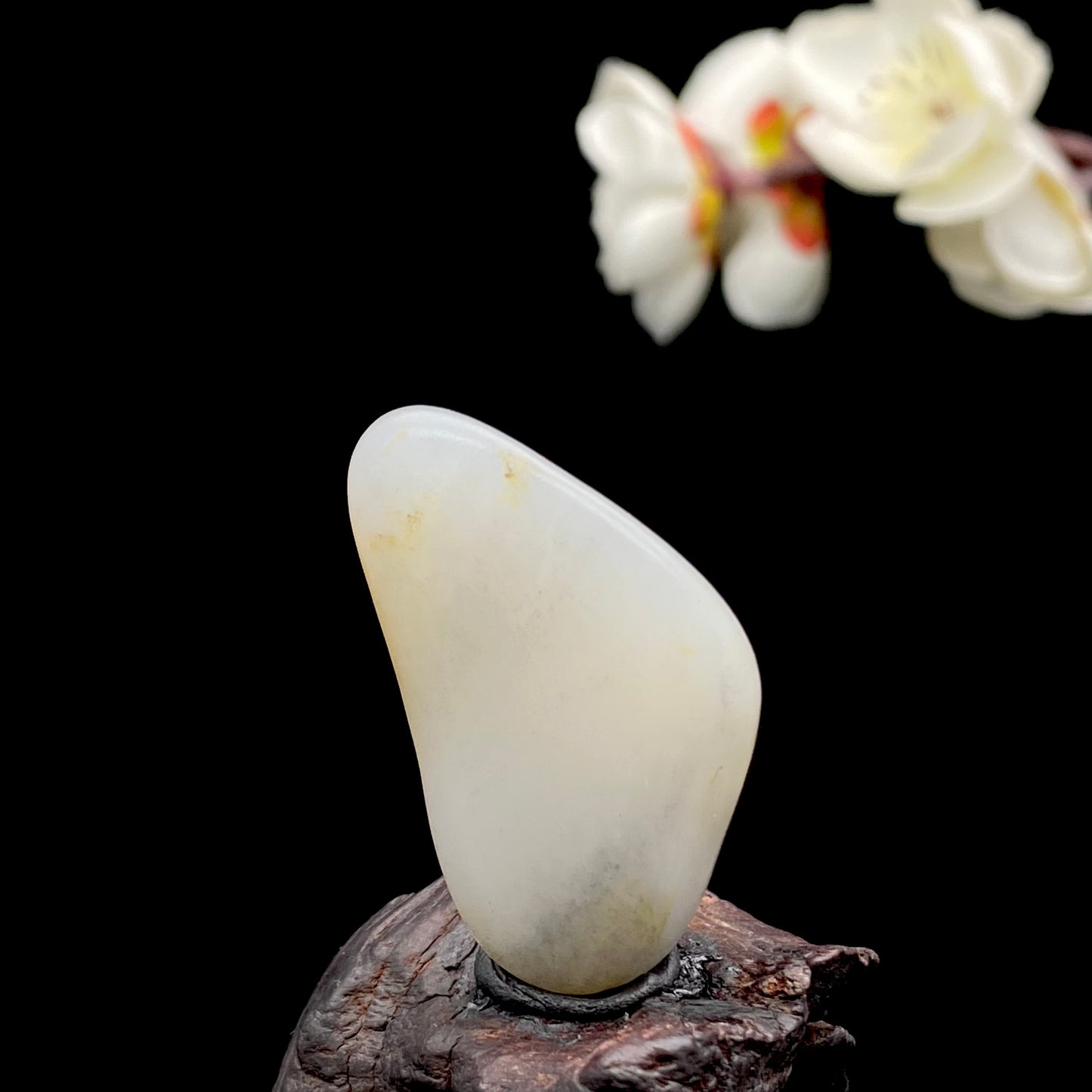 和田玉-青花带黄皮籽料吊坠籽