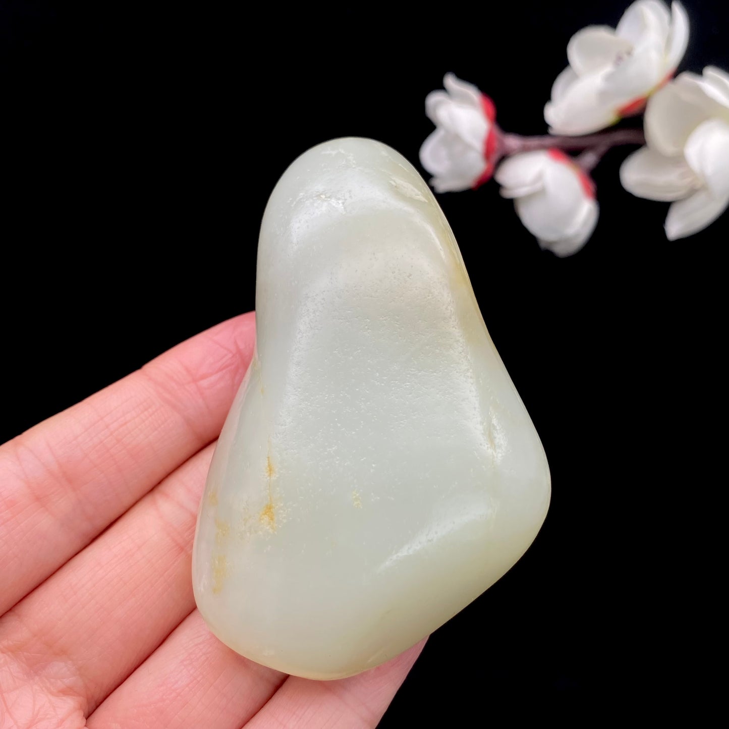 和田玉-淡淡的黄皮青花底籽料手把件