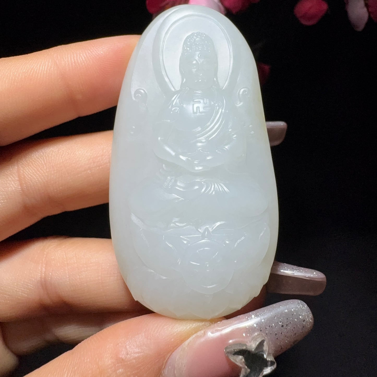 和田玉籽料大日如来挂件