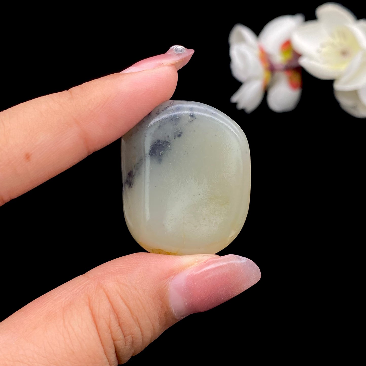 【超值推荐】和田玉-洒金皮青花底籽料挂件