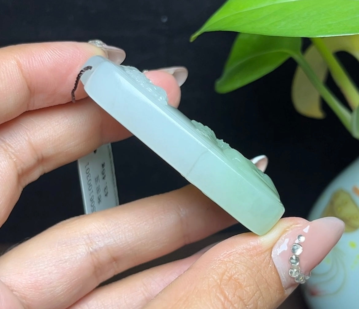 和田玉翠玉龙牌山水挂件