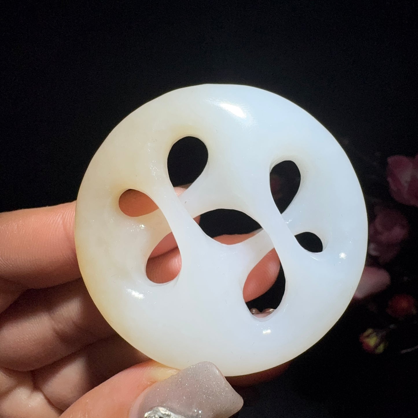 和田玉糖白挂件时来运转