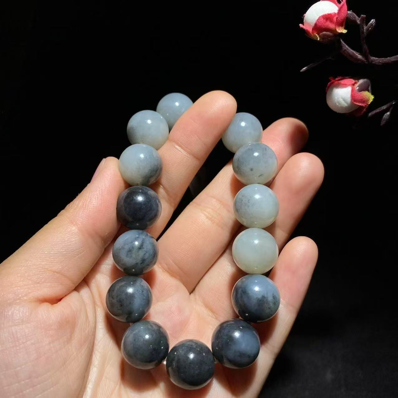 和田籽料青花手串(62.3g)
