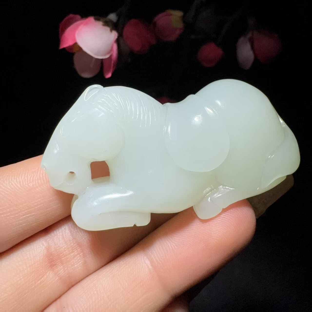 和田玉白玉挂件马到成功(46.9g)