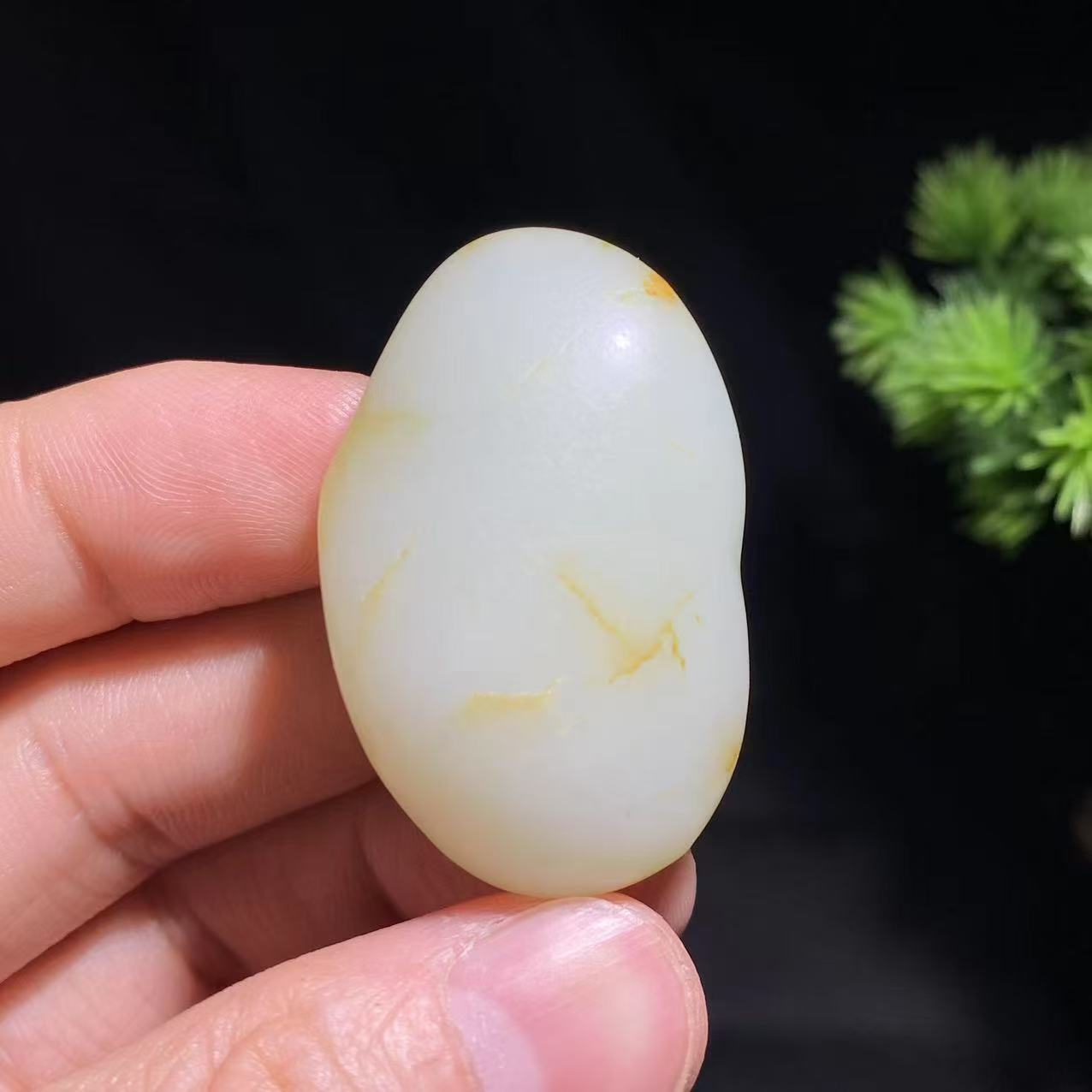 和田玉籽料猴子挂件(30.1g)