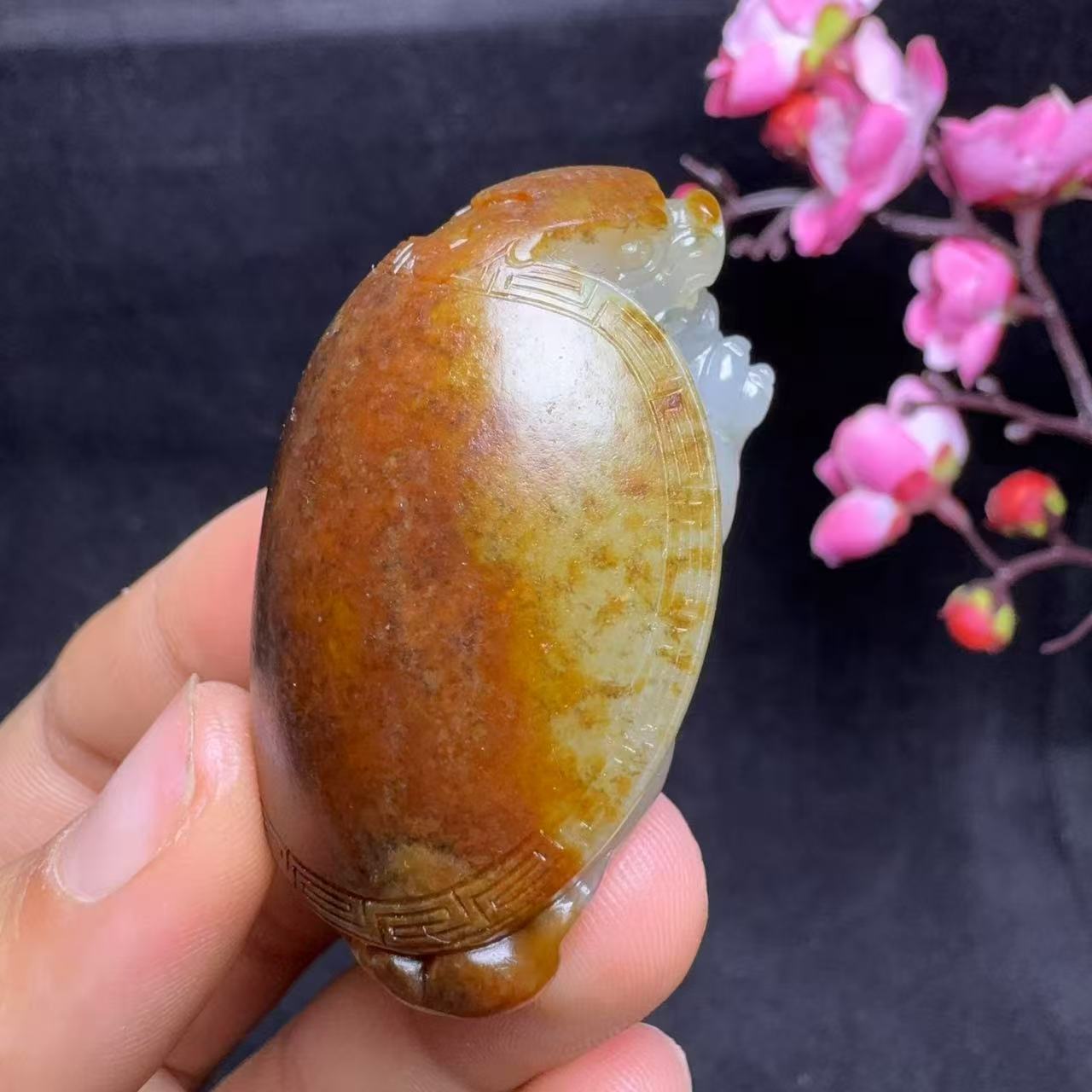 和田玉籽料挂件龙龟手把件(43.4g)