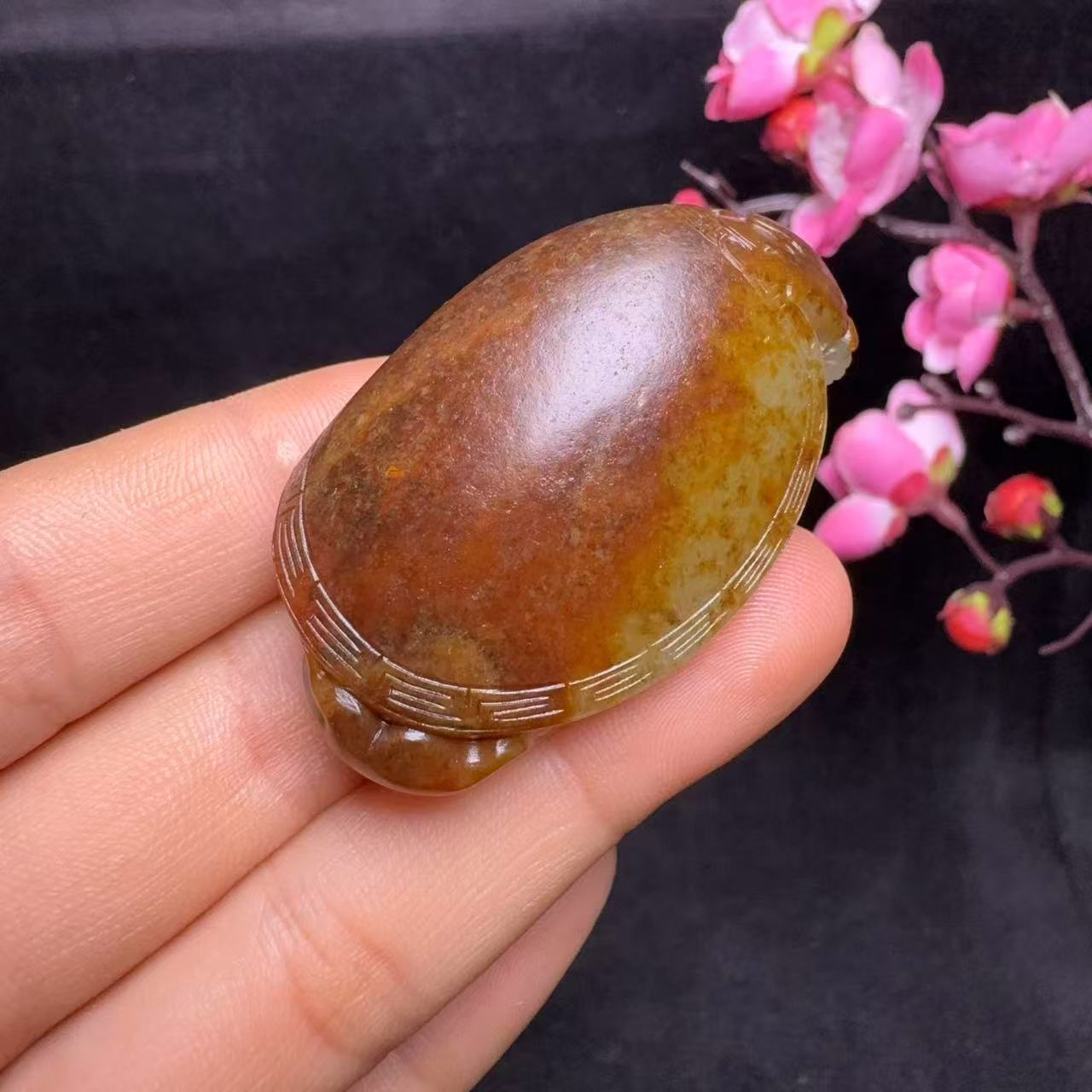 和田玉籽料挂件龙龟手把件(43.4g)