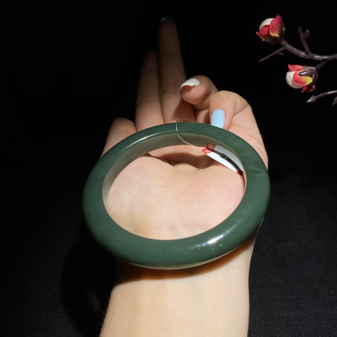 和田玉沙枣青手镯(57.3g)
