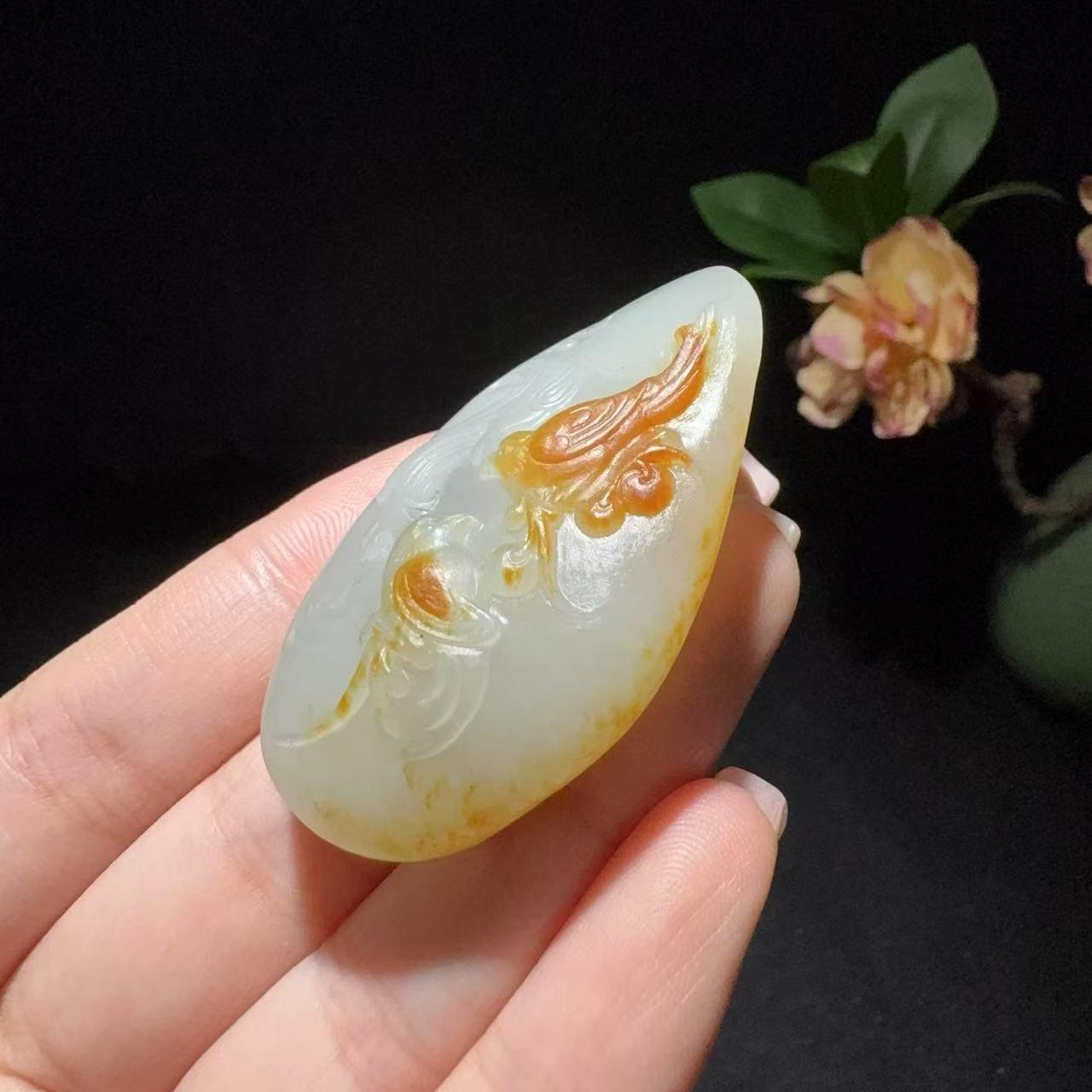 和田玉籽料喜事连连挂件(35.3g)