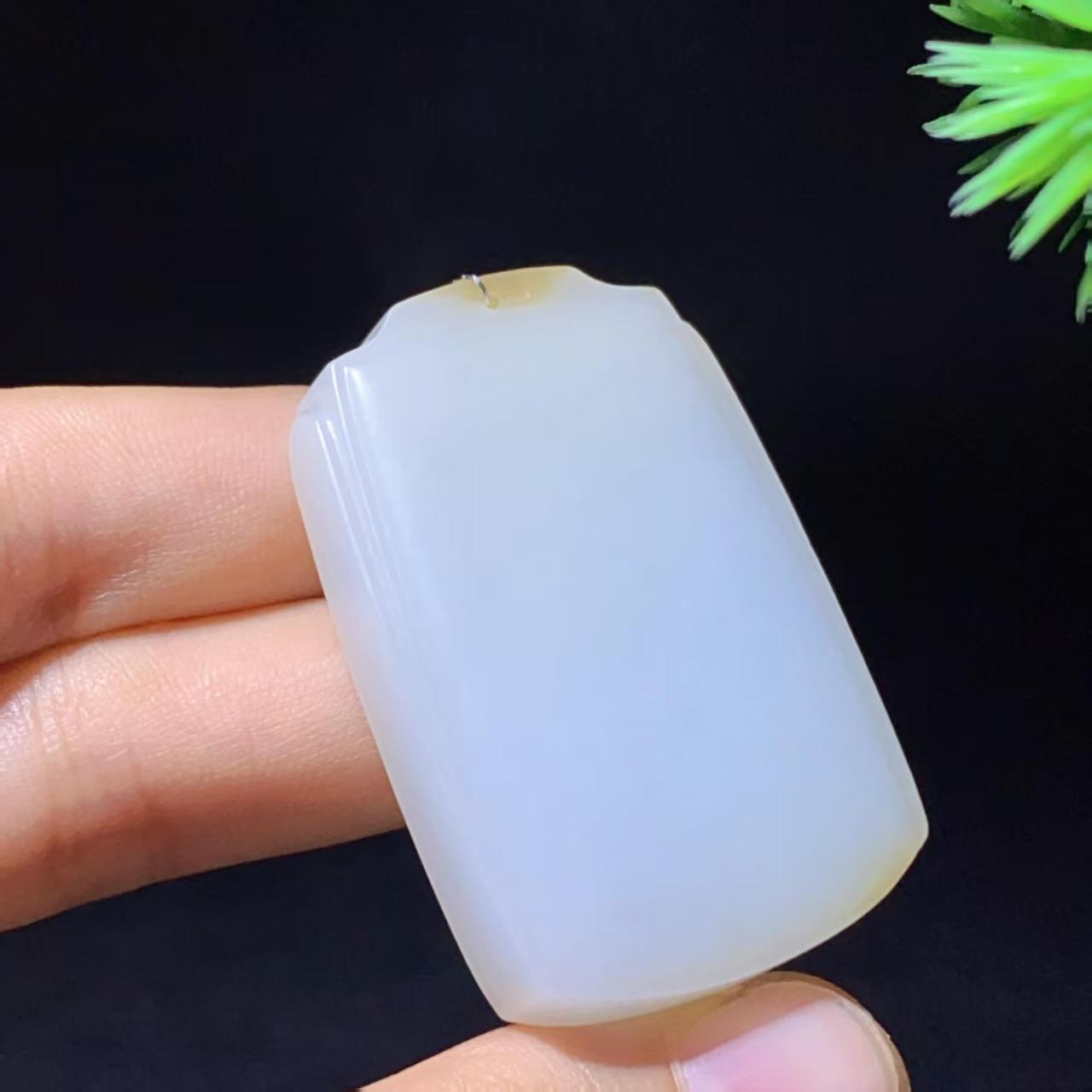 和田玉糖白无事牌(32.2g)