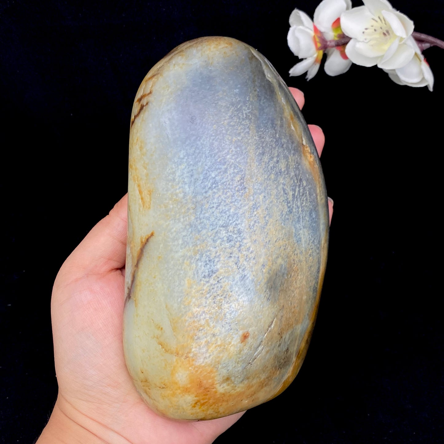和田玉-洒金皮青花底籽料原石(1229.4克)
