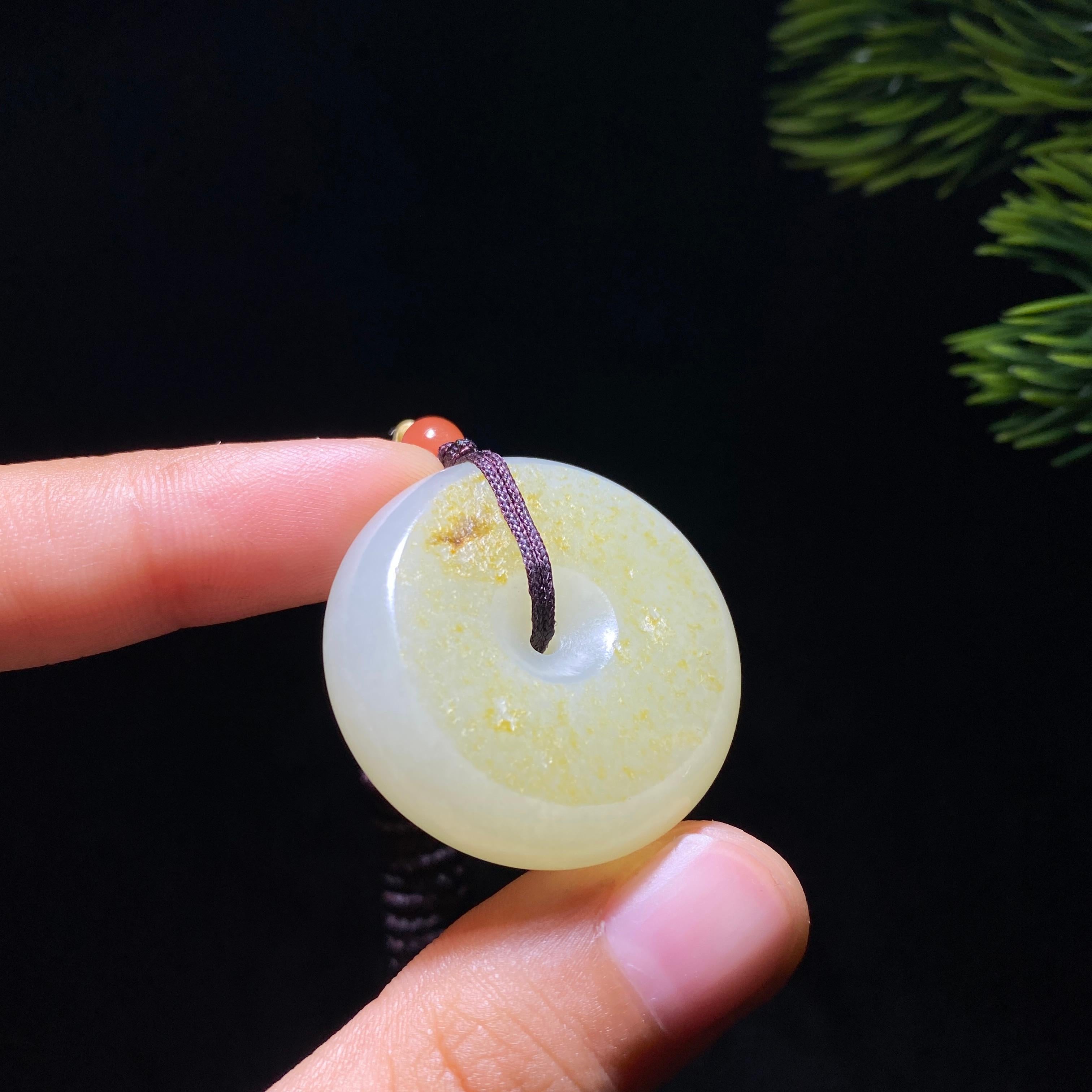 和田玉籽料平安扣(20.7g)