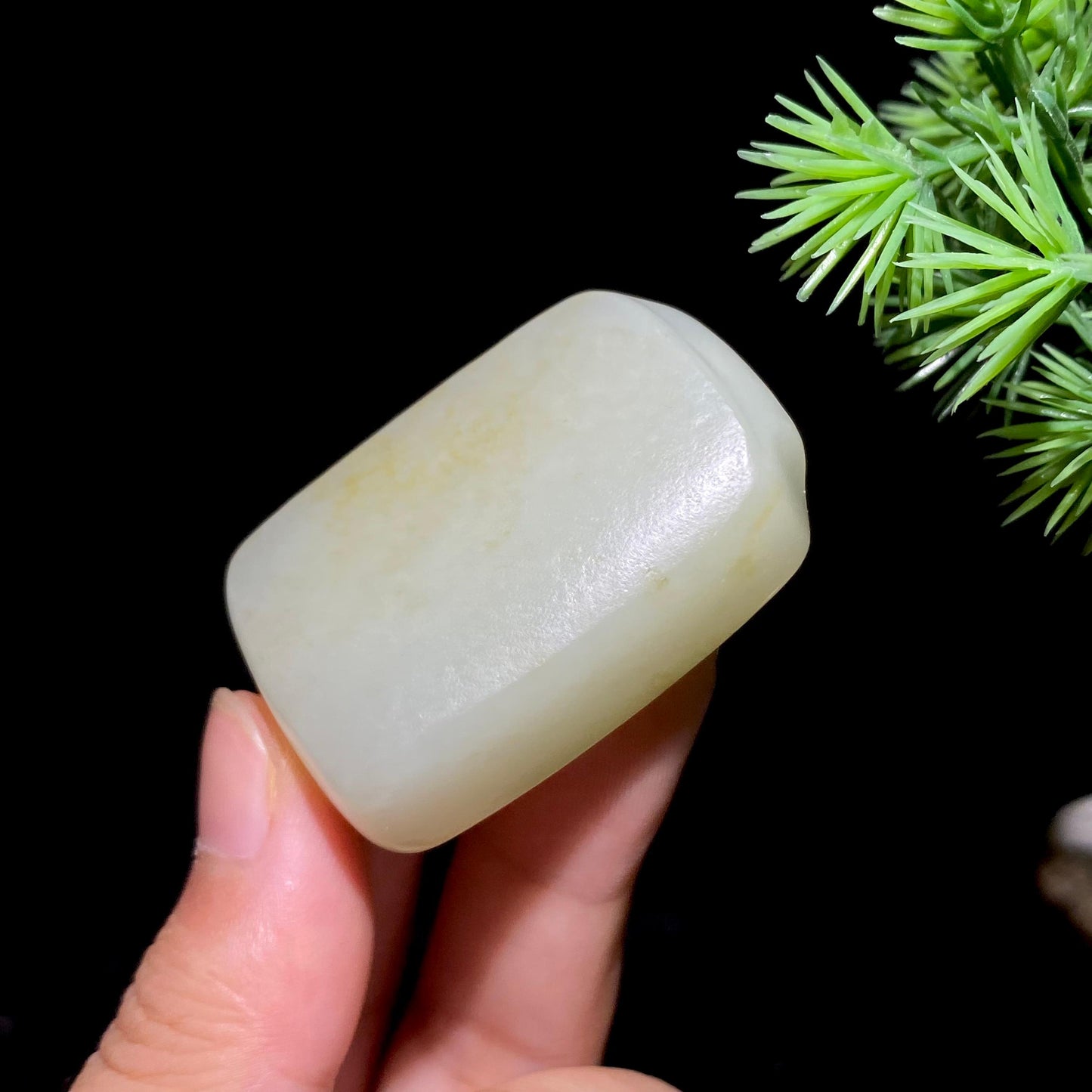 和田玉籽料无事牌(47.0g)