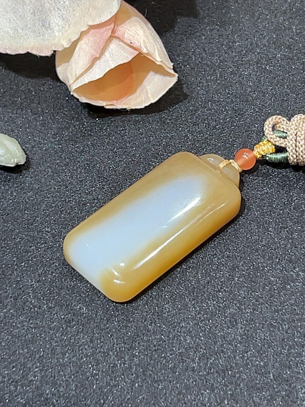 和田玉且末料糖白平安无事牌(25.8g)