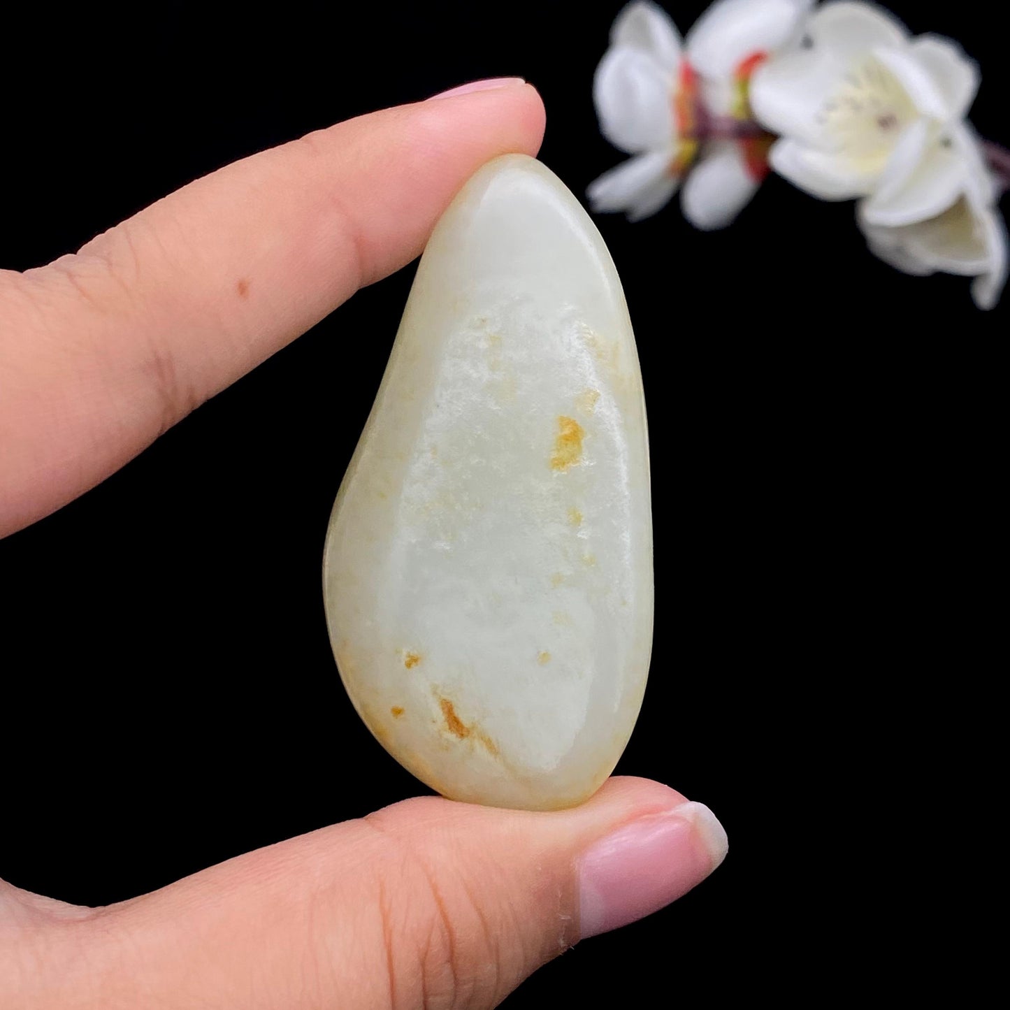 和田玉洒金皮籽料挂件(66.1g)