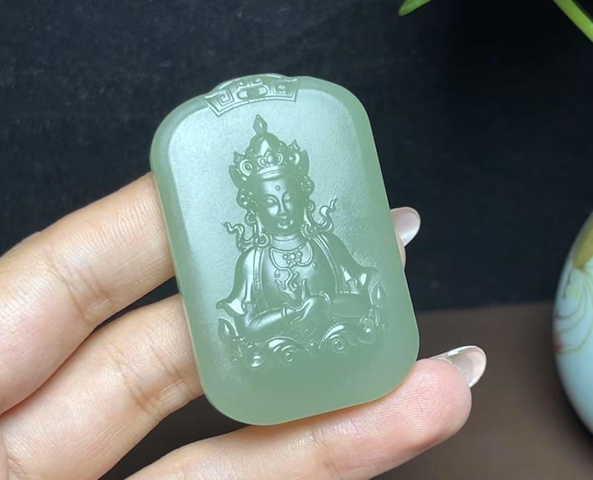 和田玉晴水观音(38.9g)