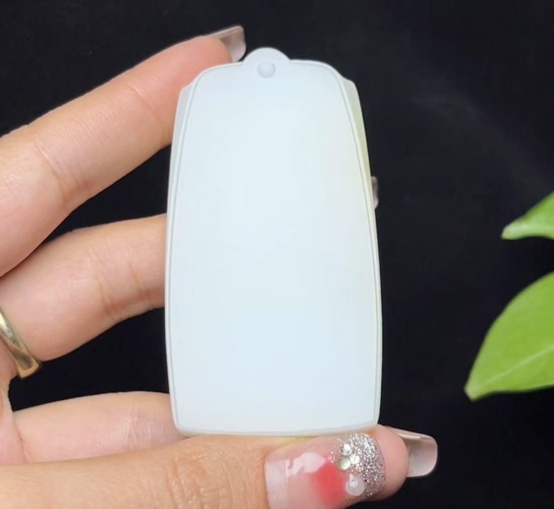 和田玉且末料羊脂玉平安无事牌(57.7g)