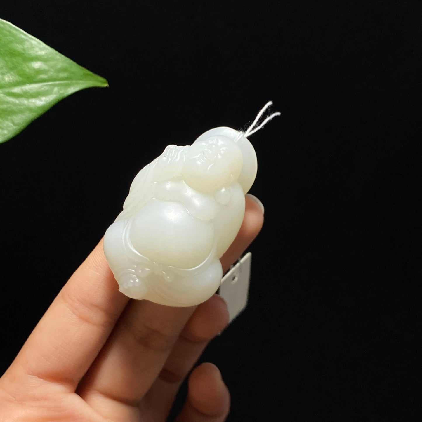 和田玉山料白玉佛公挂件(43.4g)