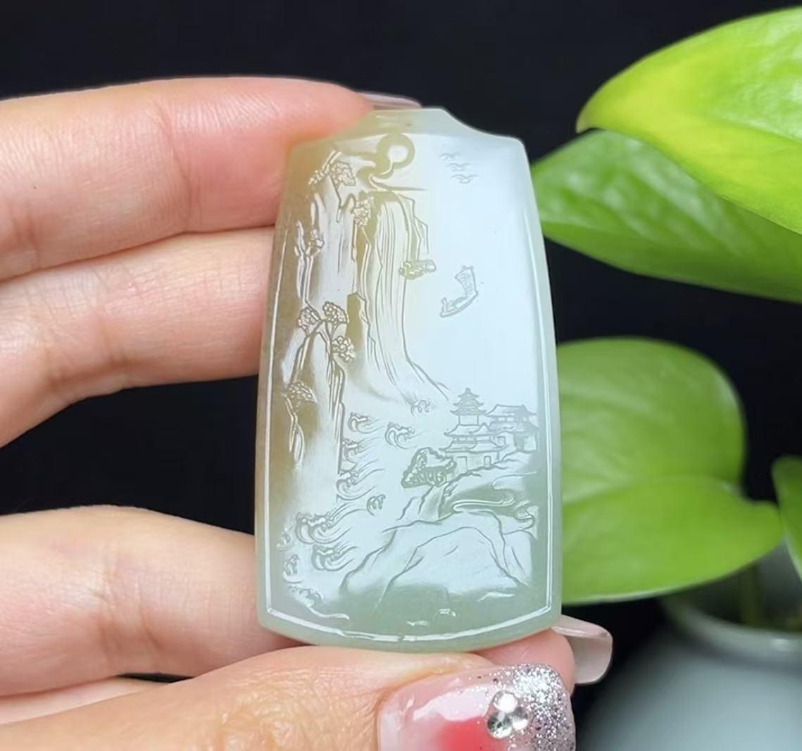 和田玉特色三色料山水牌(25.2g)