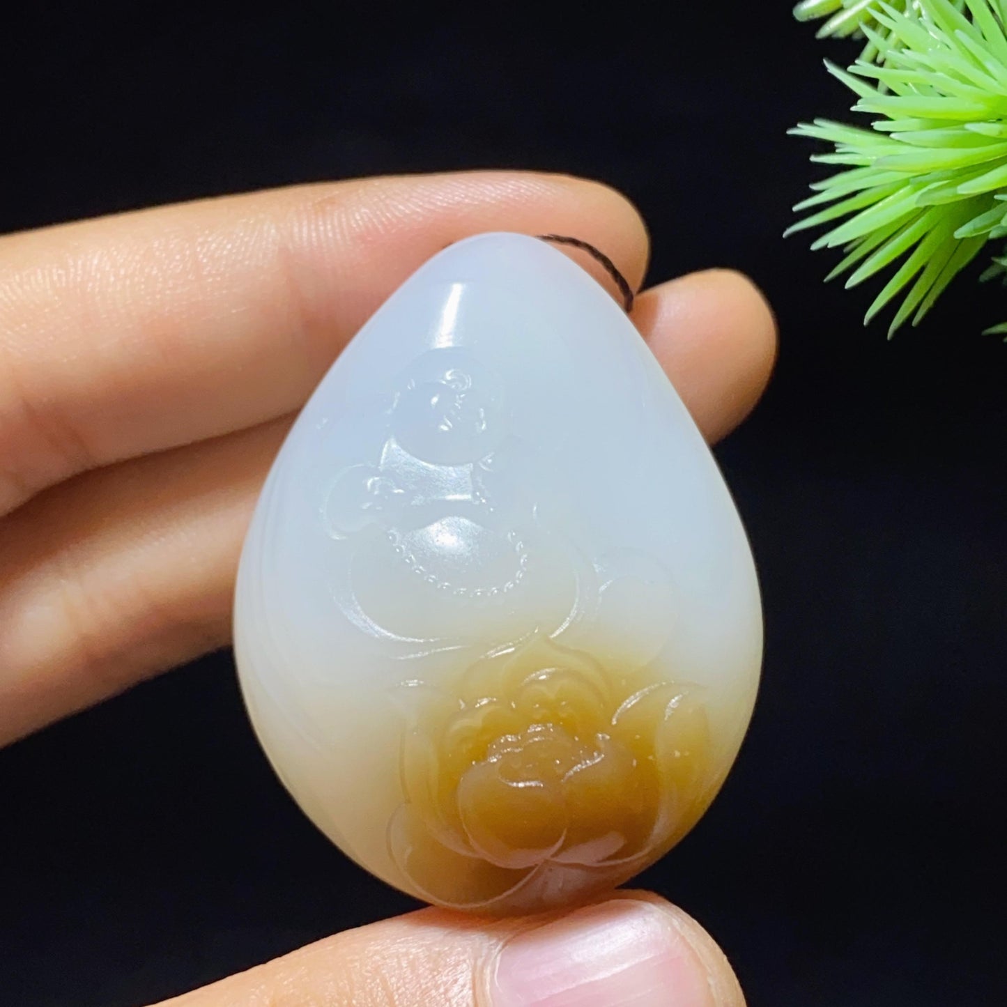 和田玉糖白佛公挂件(23.5g)