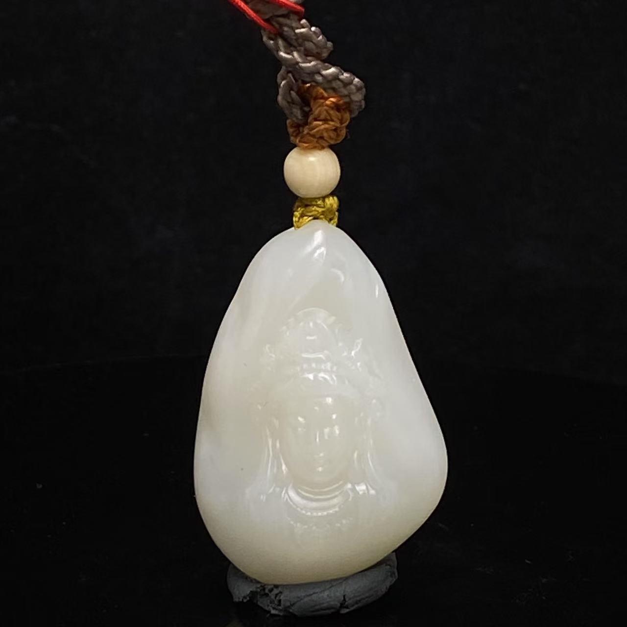和田玉观音挂件(14.84g)
