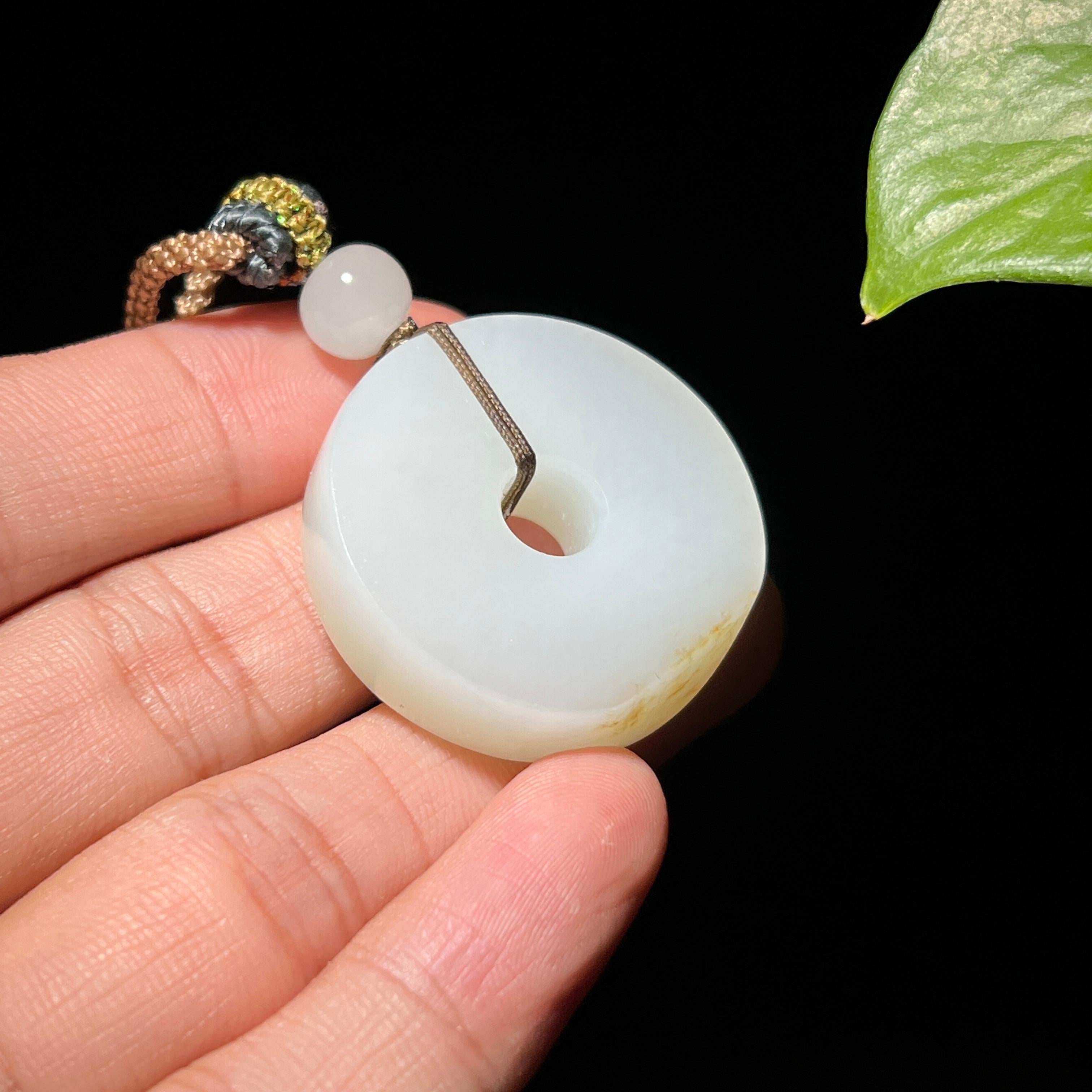 和田玉籽料洒金皮平安扣挂件(21.3g)