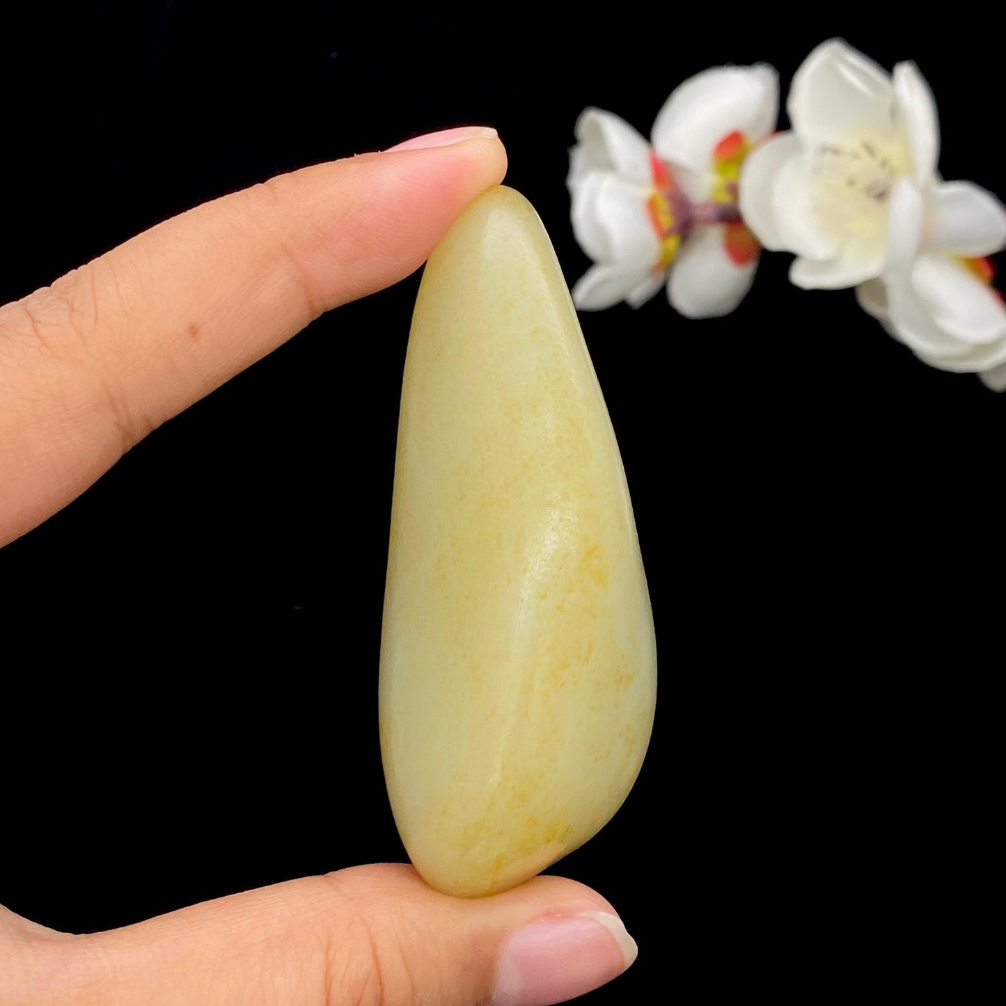 和田玉洒金皮籽料原石(79.5g)