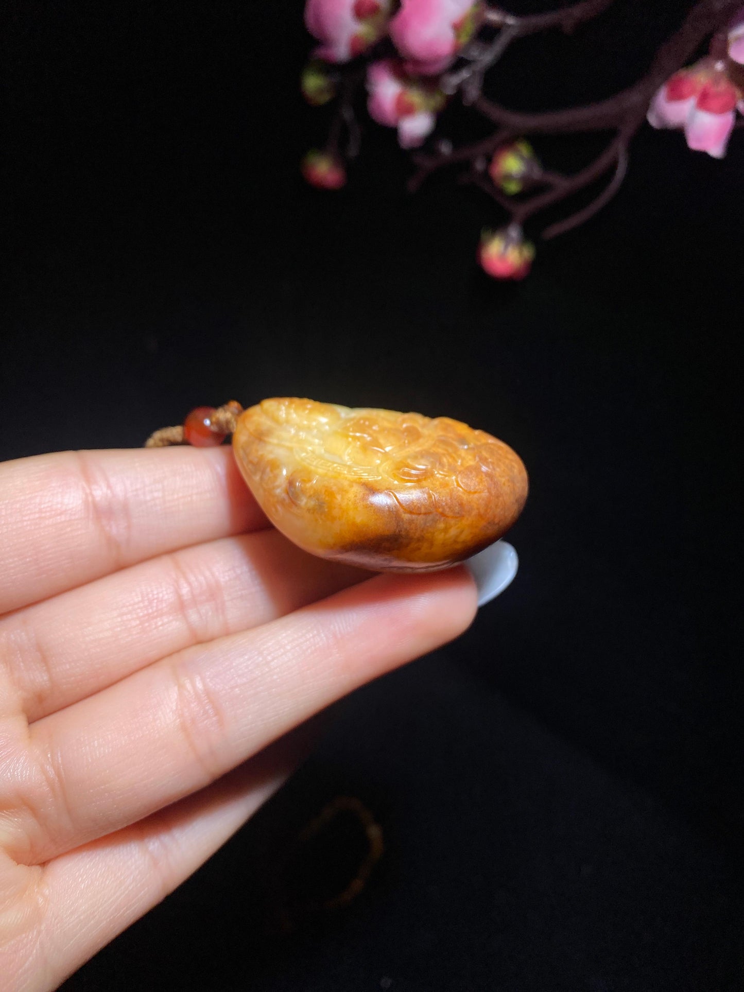 和田玉籽料观音挂件(44.1g)