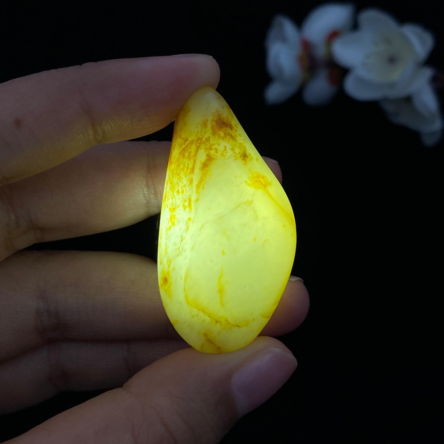 和田玉洒金皮籽料挂件(20g)