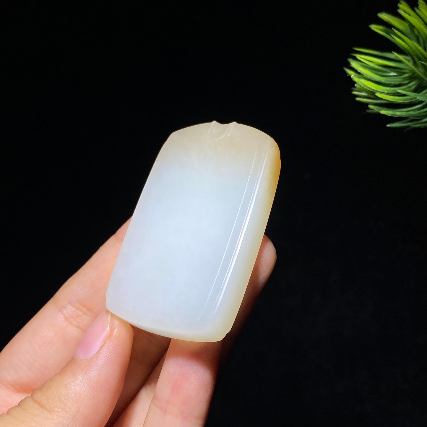 和田玉糖白玉无事牌(37.4g)