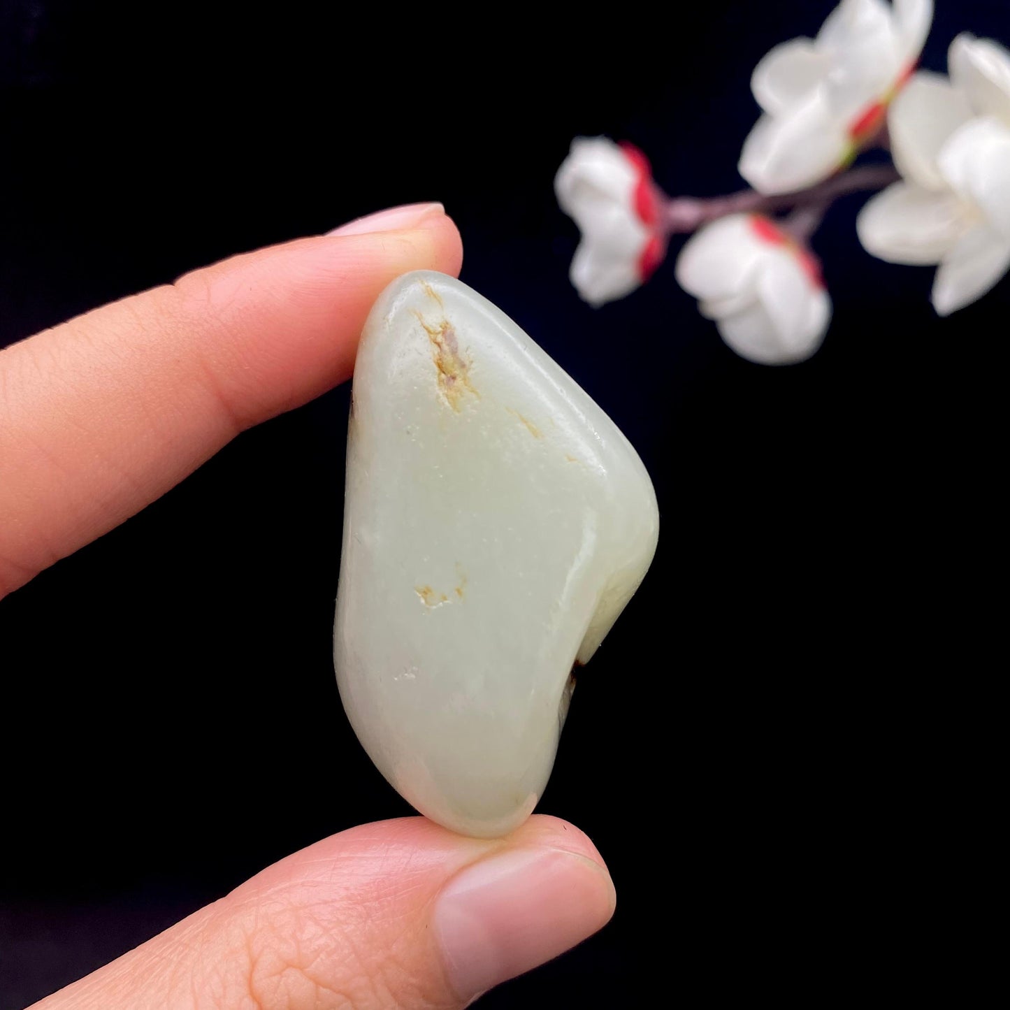 和田玉黄皮籽料原石(37.3g)