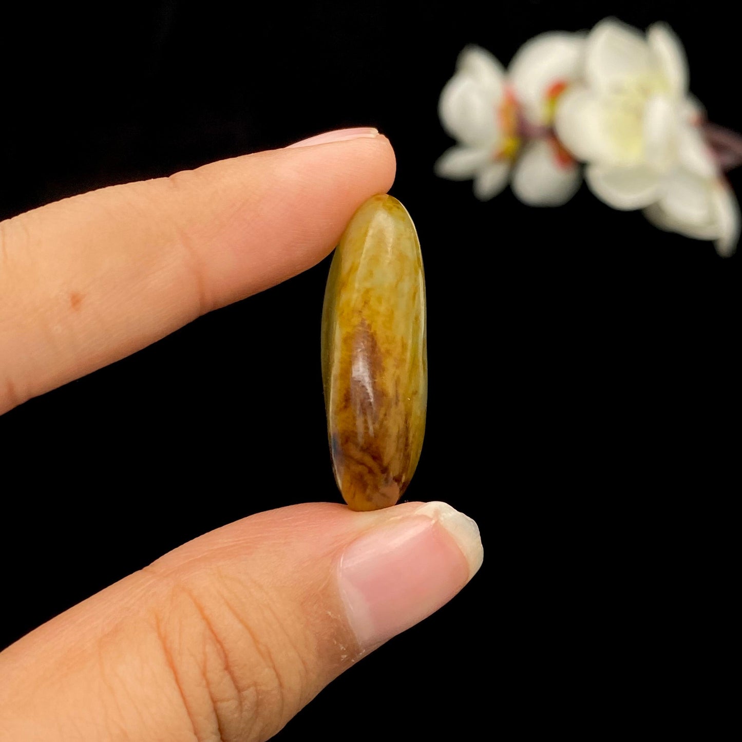 和田玉洒金皮籽料吊坠籽(10.9g)