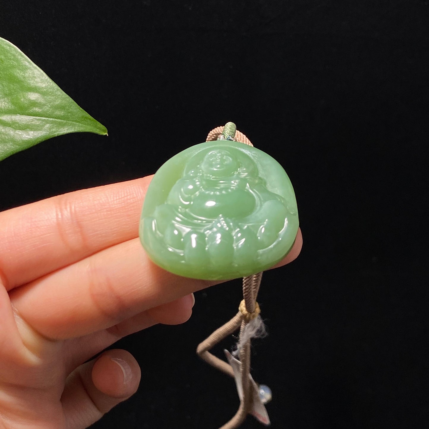 精品碧玉粉青猫眼佛公挂件(27.0g)