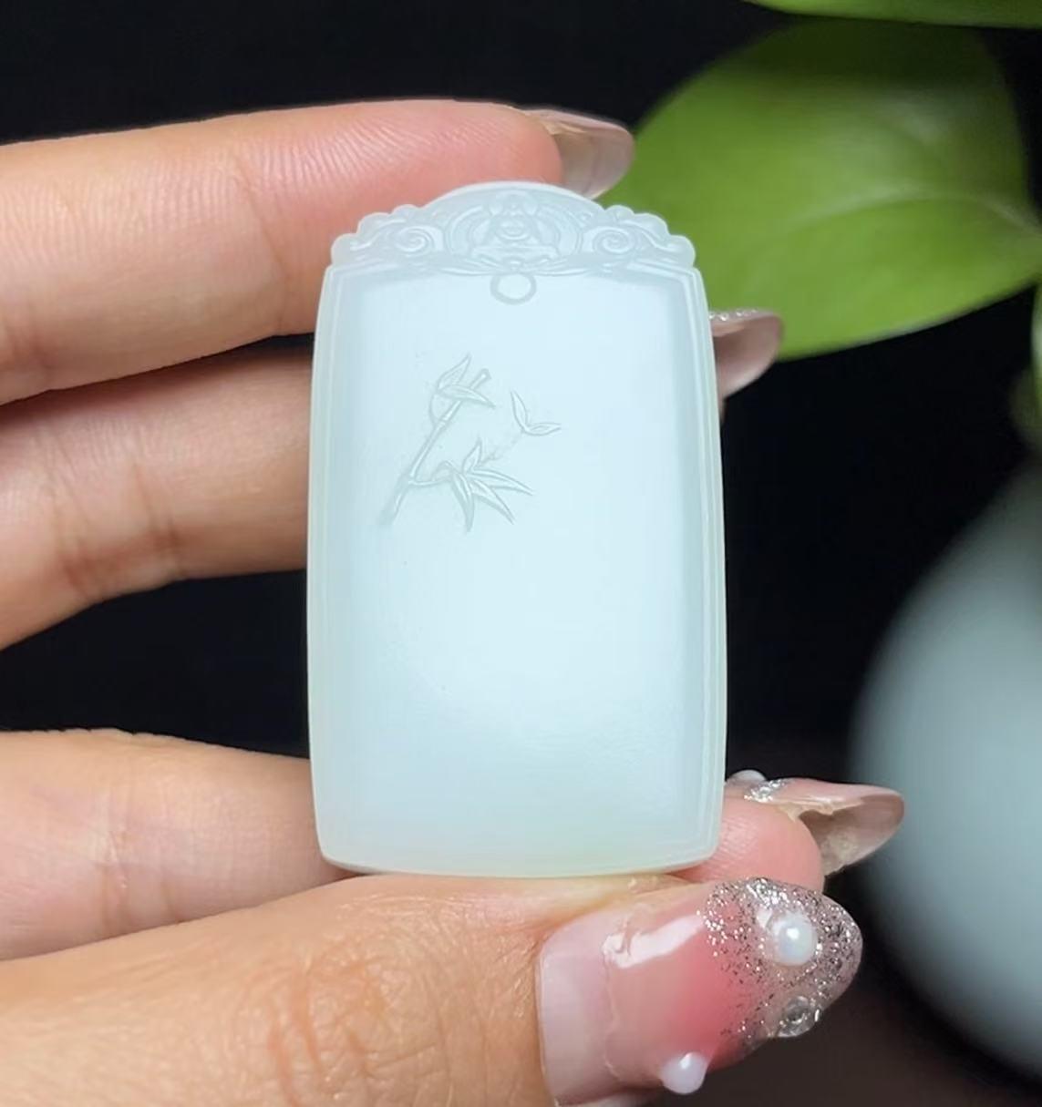 和田羊脂玉步步高升平安无事牌(28.2g)
