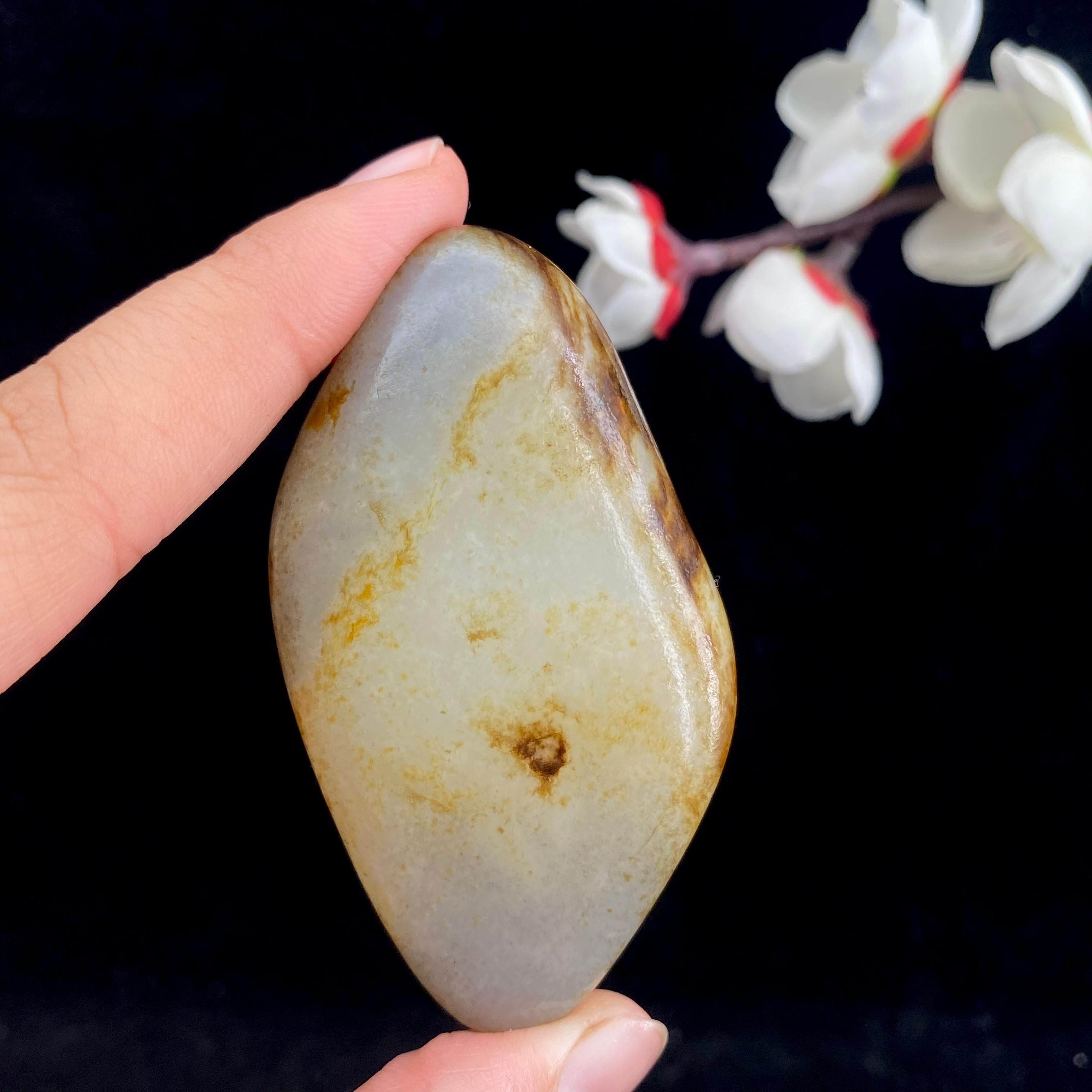 和田玉秋梨皮籽料原石(71.4g)