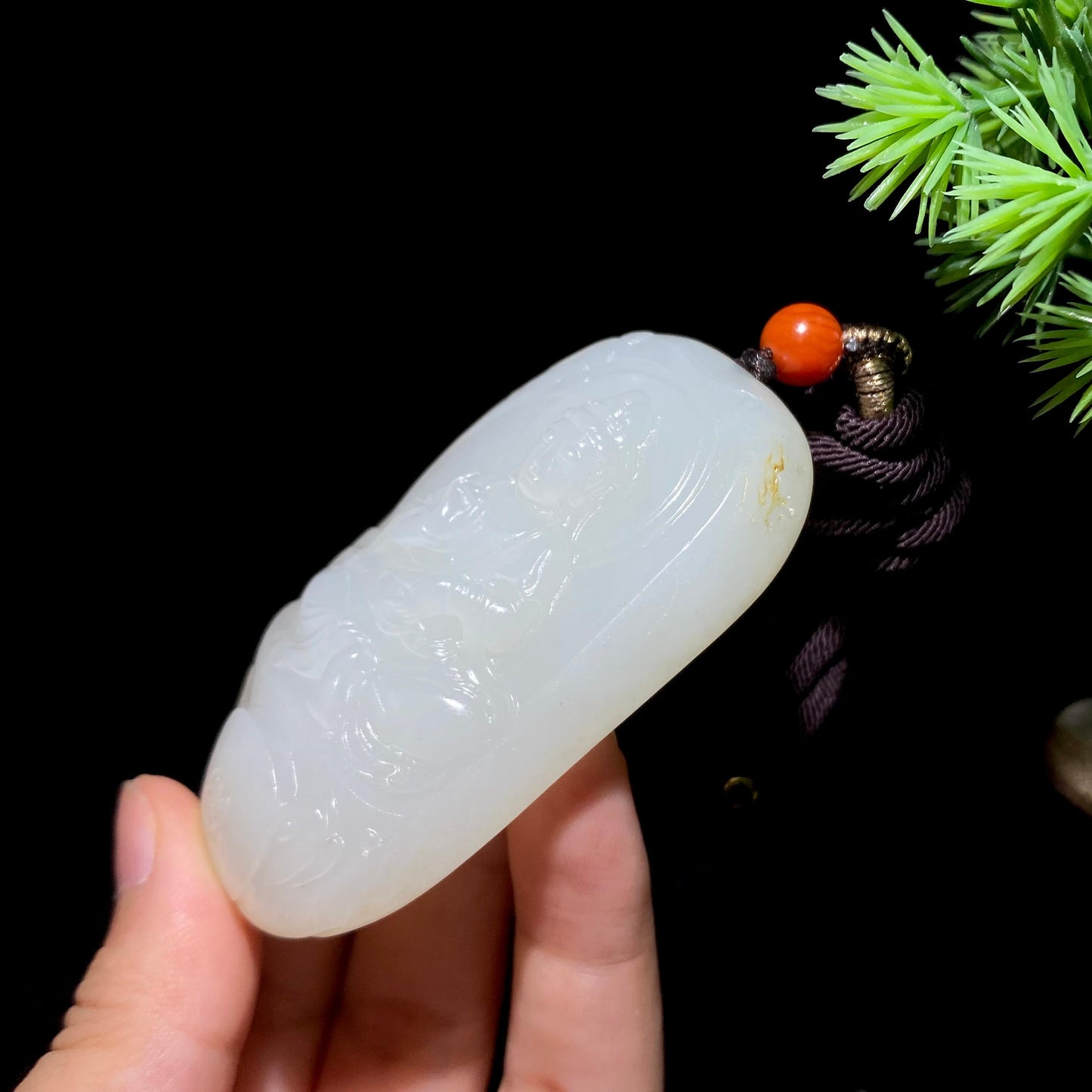 和田玉籽料观音(81.1g)