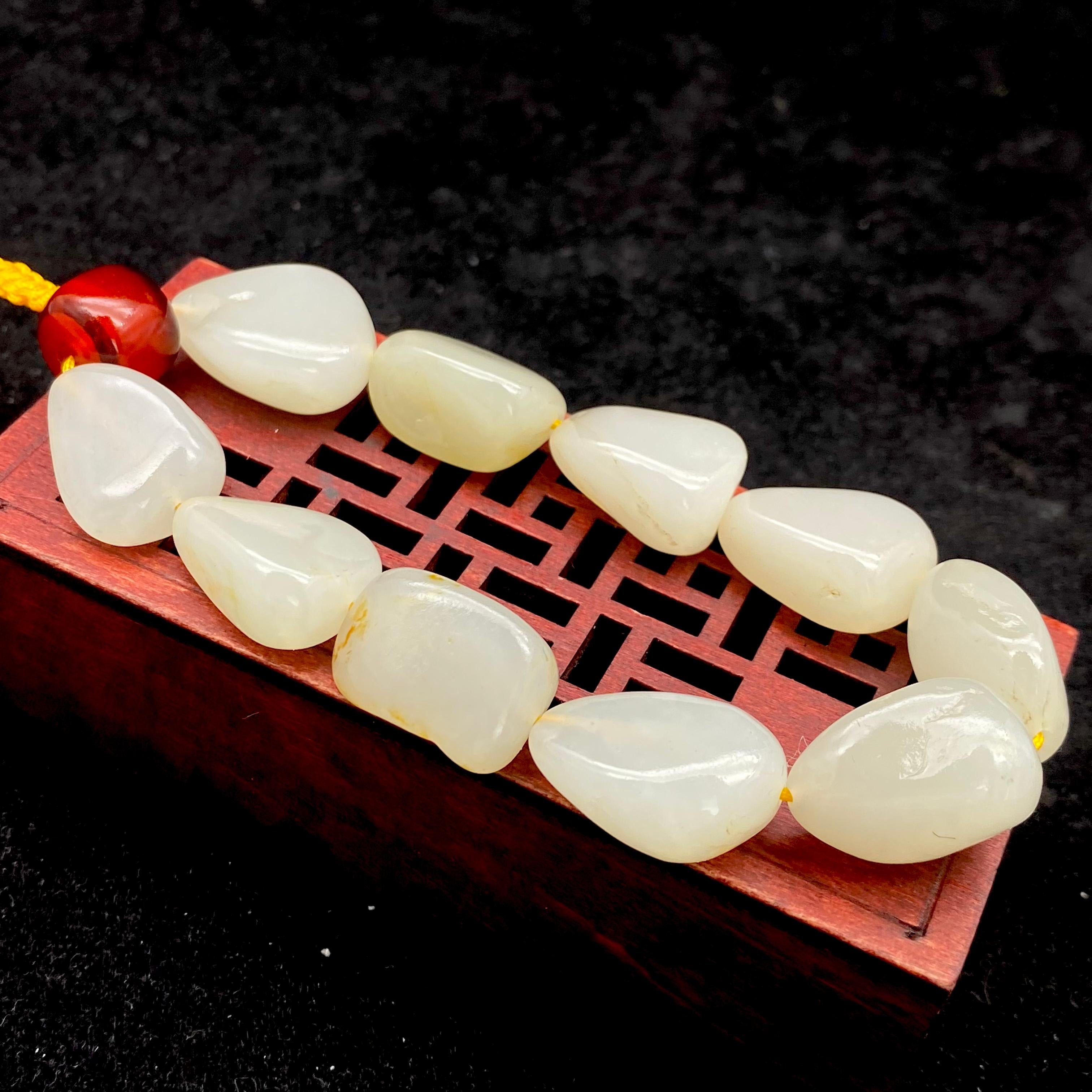 和田玉黄皮【精品手串】(48.3g)