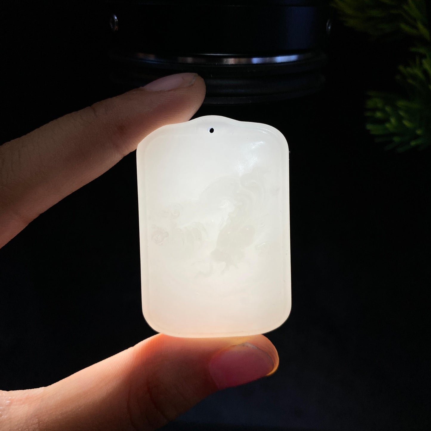 和田玉白玉龙行天下(35.1g)