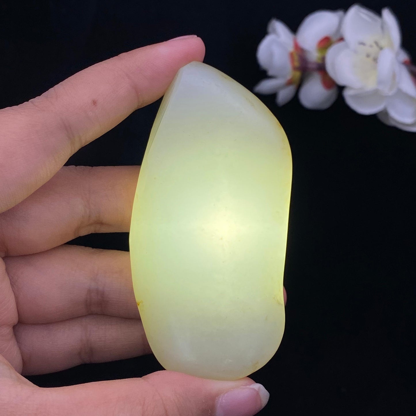 和田玉-白玉籽料原石(70.6g)