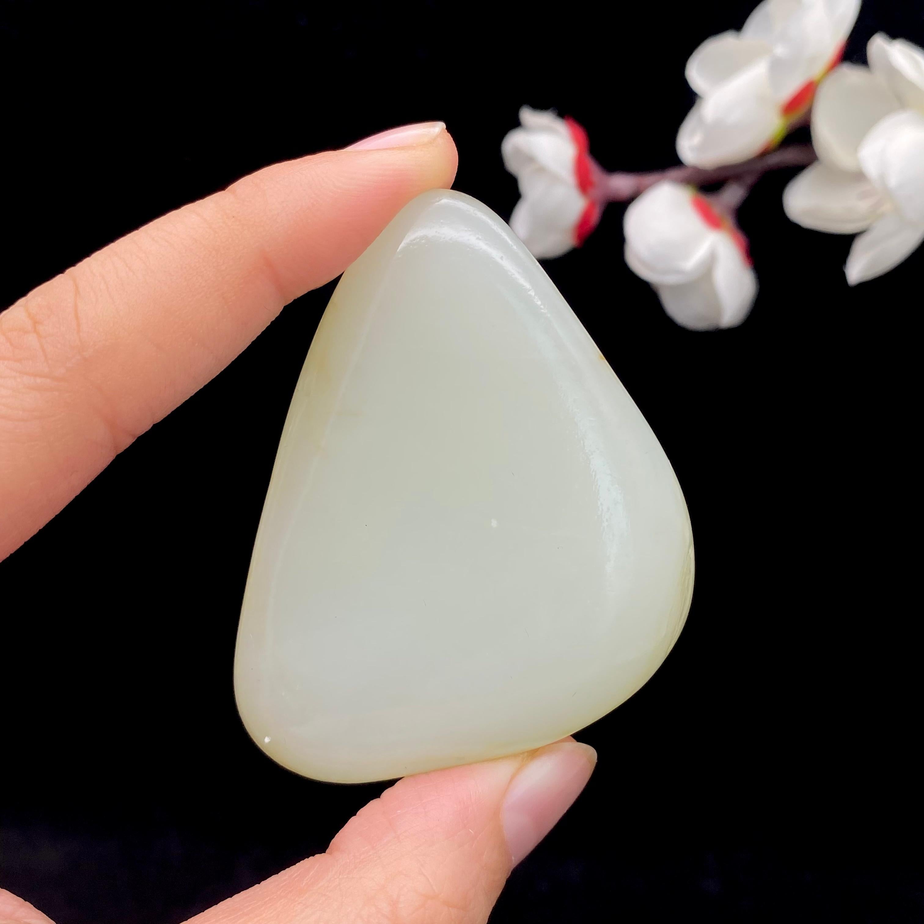 和田玉青白玉籽料原石（80.9g） – 厚德载玉