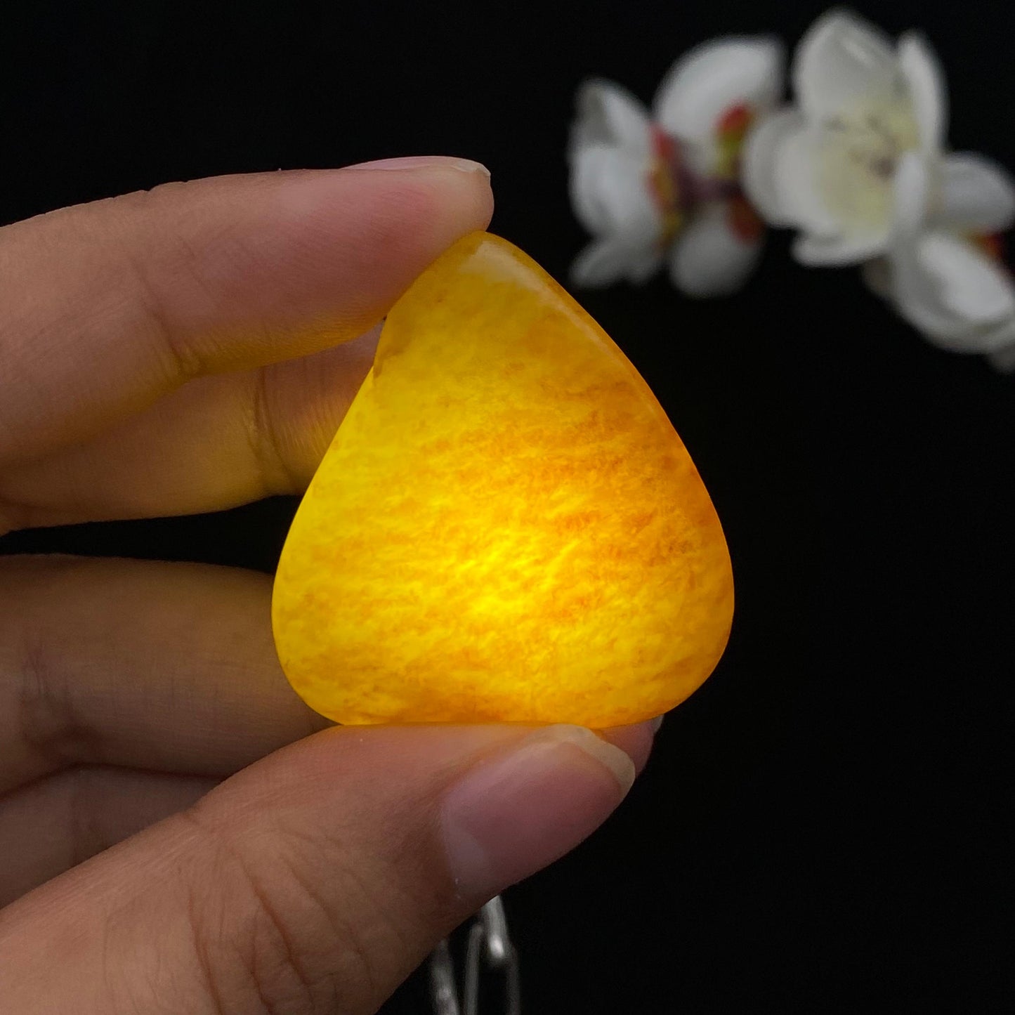 和田玉洒金皮籽料挂件(17.7g)