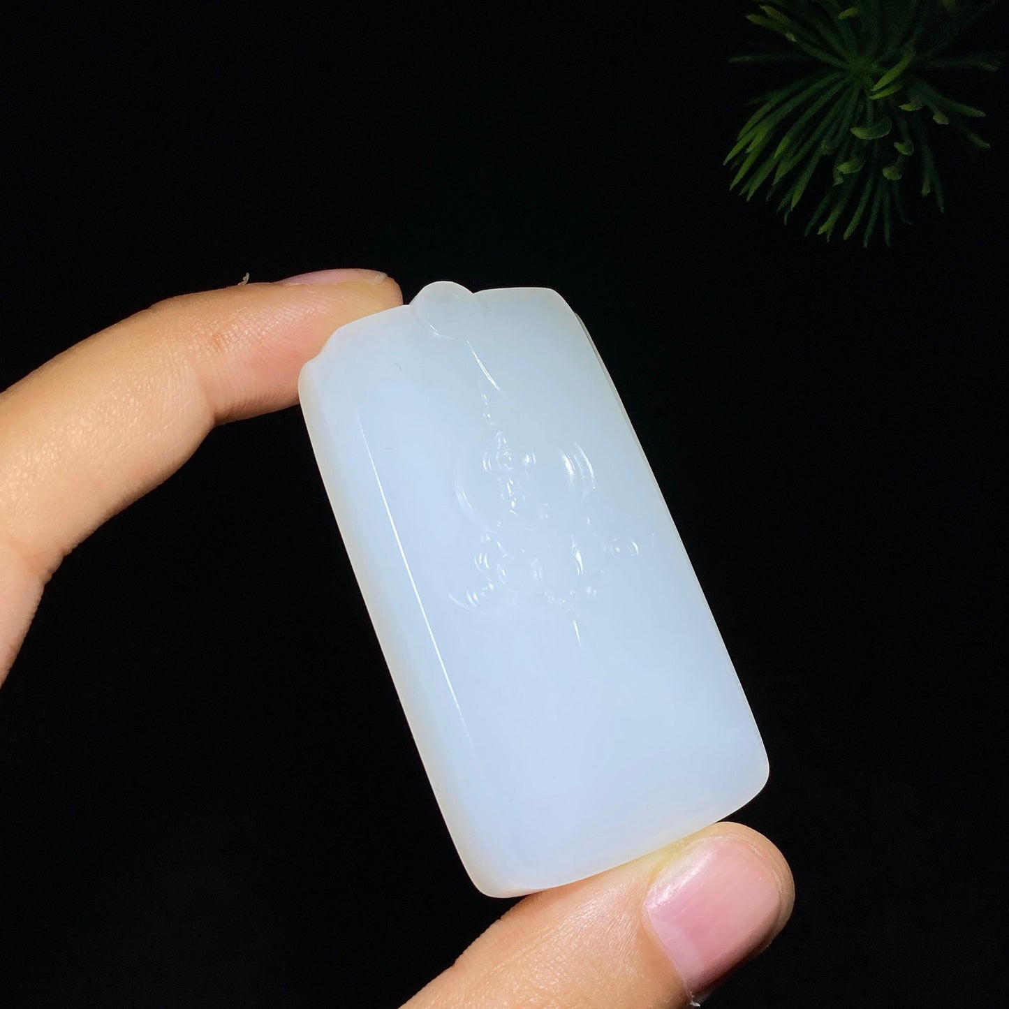 和田玉羊脂白玉无相菩萨(38.7g)
