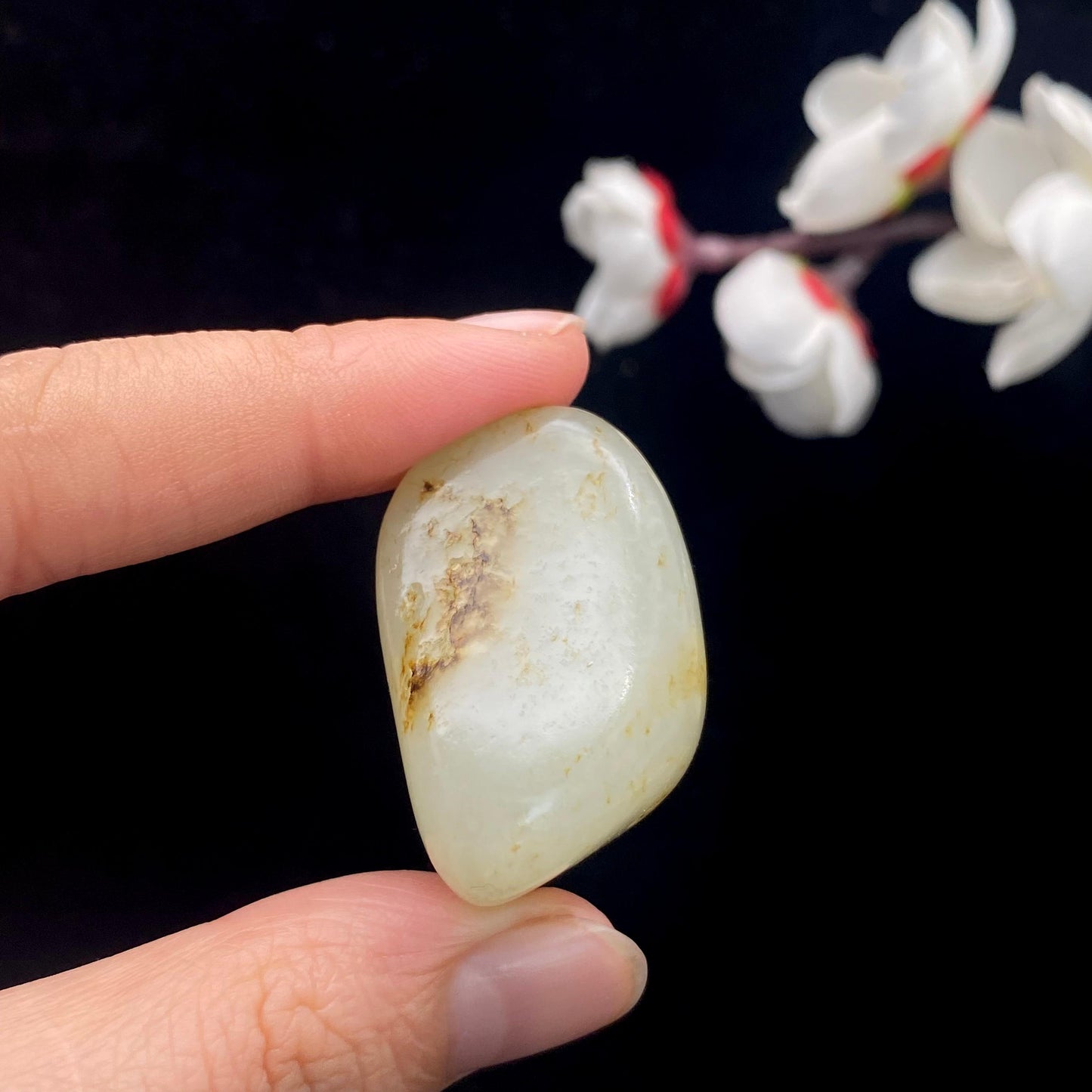 和田玉黄皮籽料原石(27.6g)