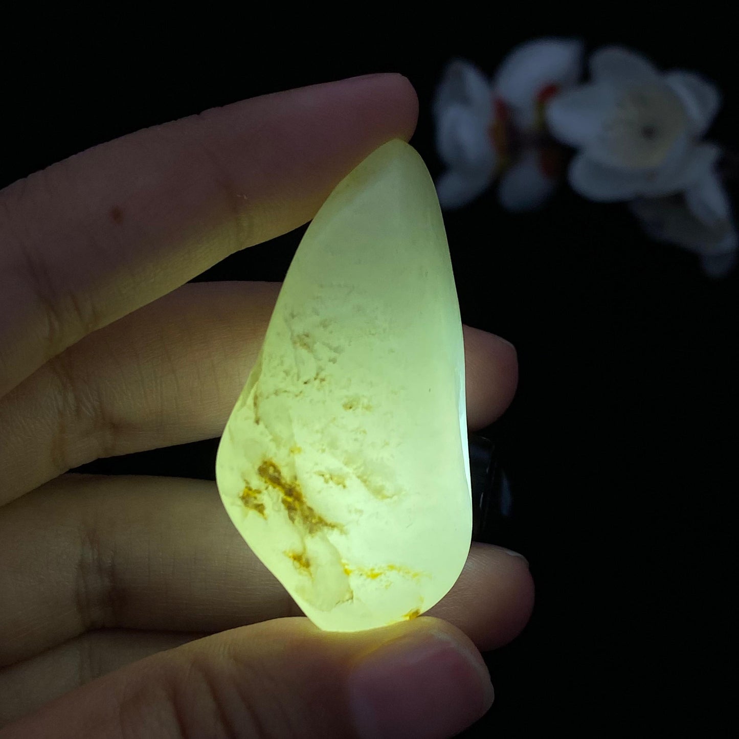 和田玉-白玉籽料原石(31.8g)