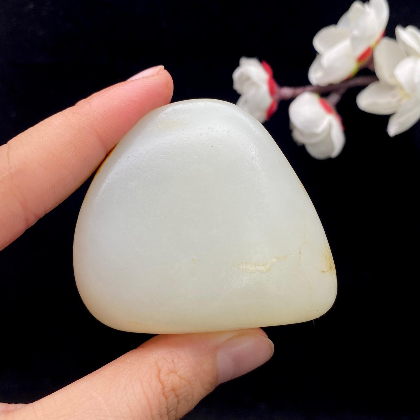 和田玉聚黄皮籽料原石(105g)