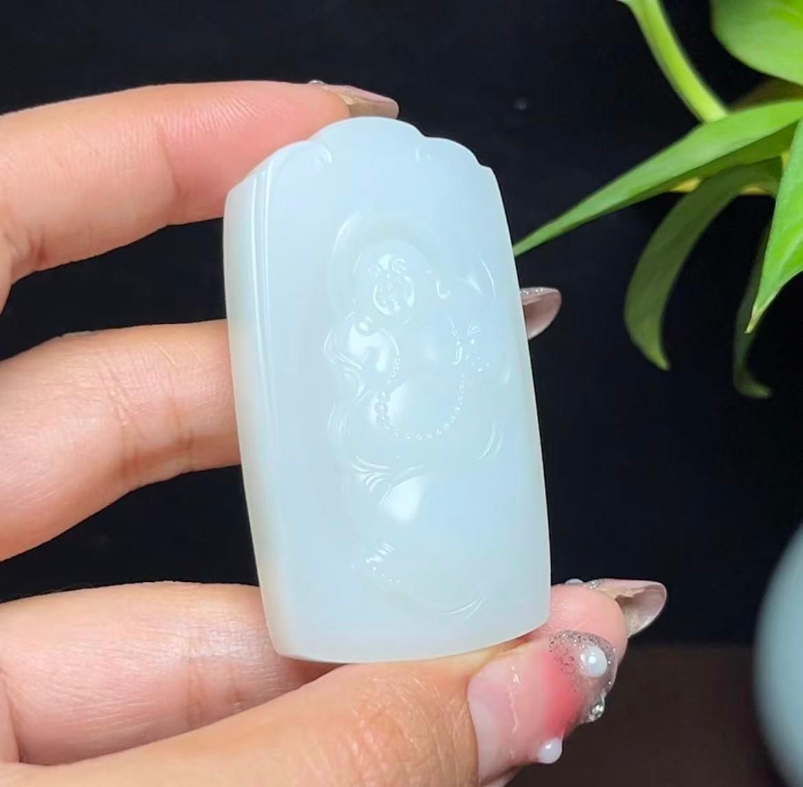 高品质和田羊脂玉佛公(46.3g)