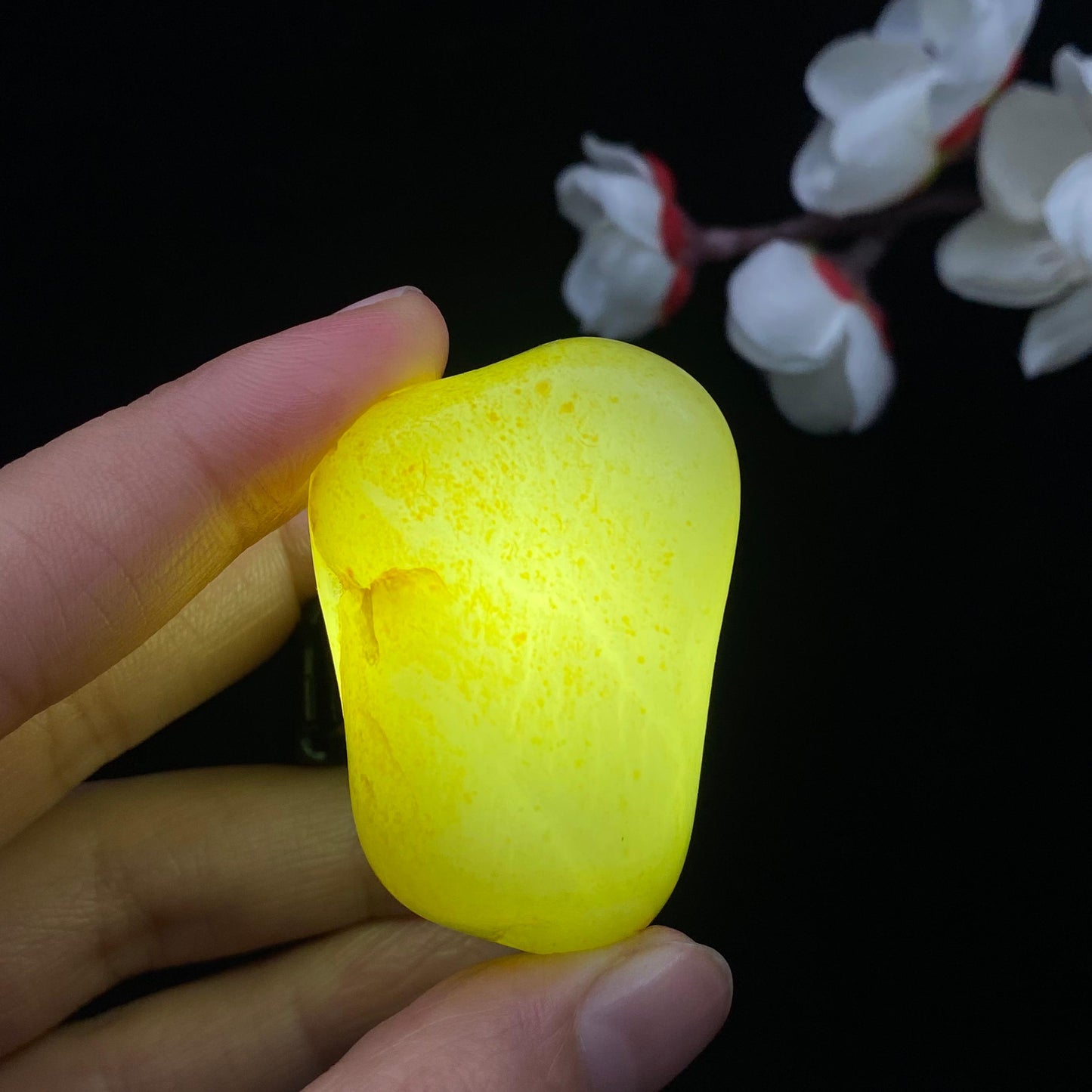 和田玉洒金皮籽料原石(40g)