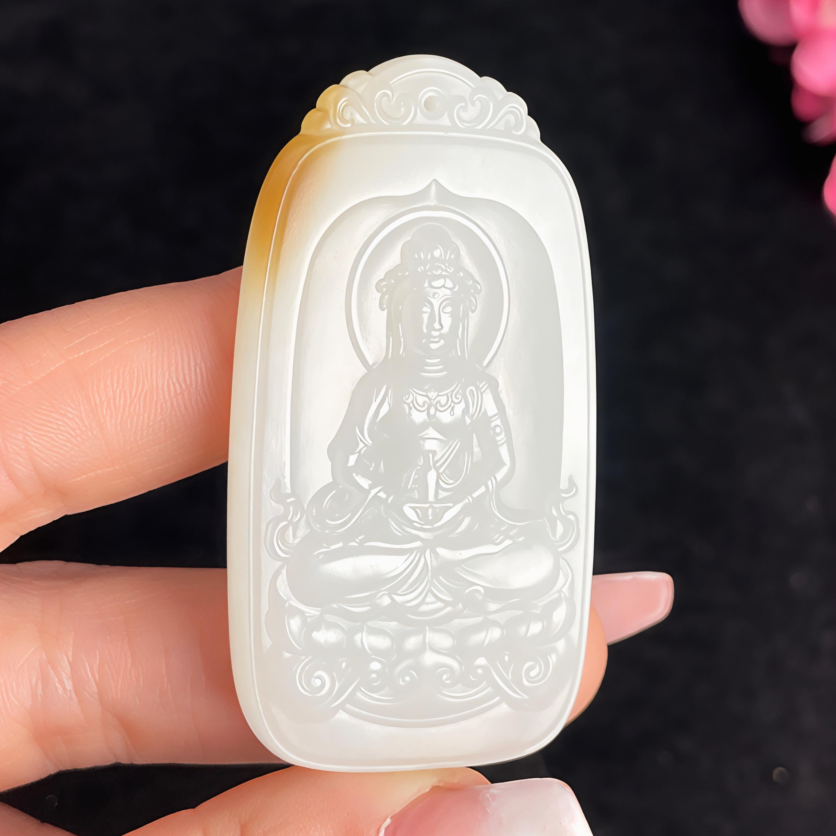 和田玉且末料糖白羊脂白玉观音牌（39.5g） – 厚德载玉